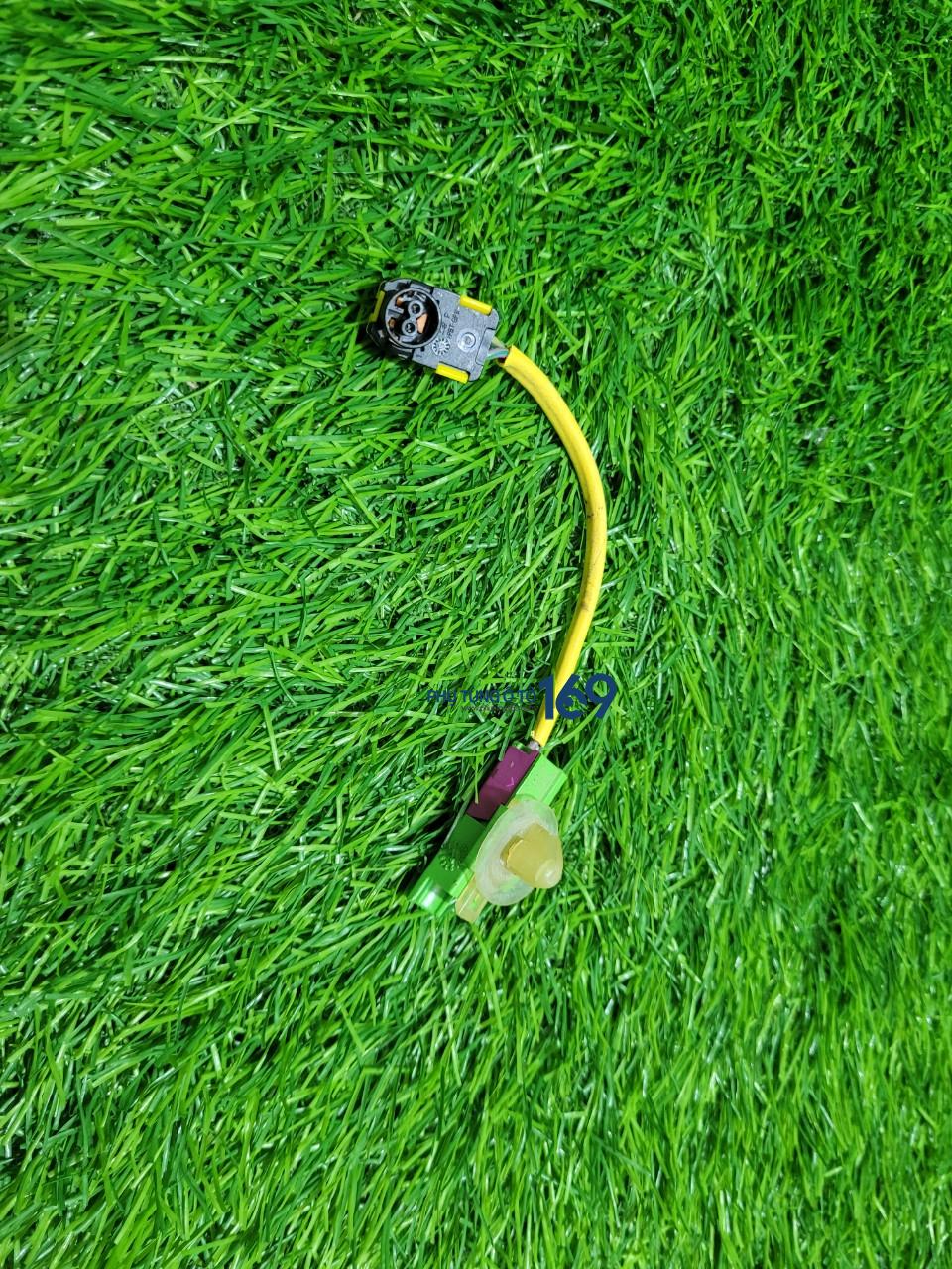 Dây điện túi khí Bt50 Dây điện túi khí Bt50