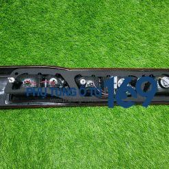 Đèn hậu lái Transit