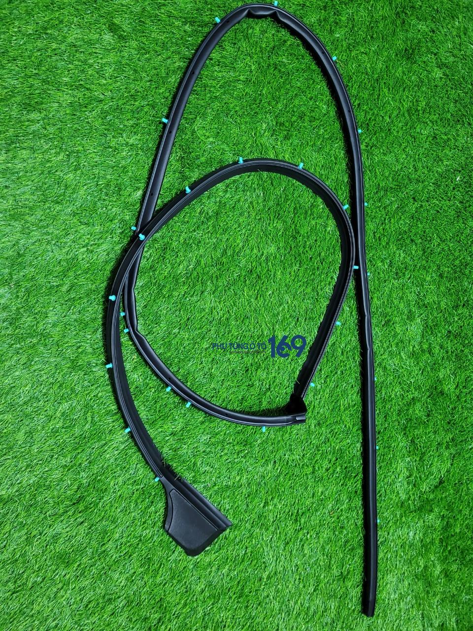 Gioăng cánh cửa sau trái Navara Gioăng cánh cửa sau trái Navara