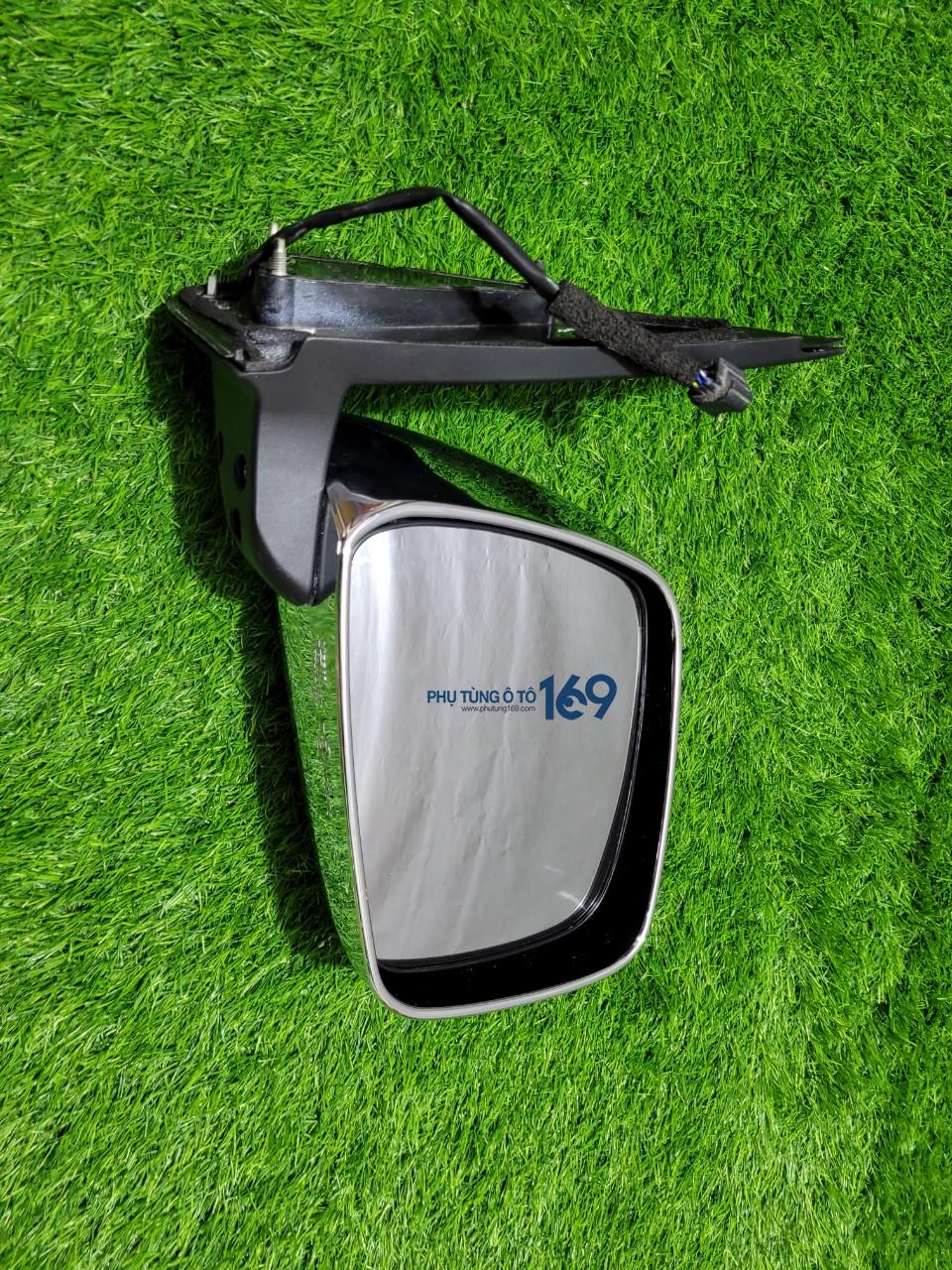 Kính chiếu hậu Nissan Navara Kính chiếu hậu Nissan Navara