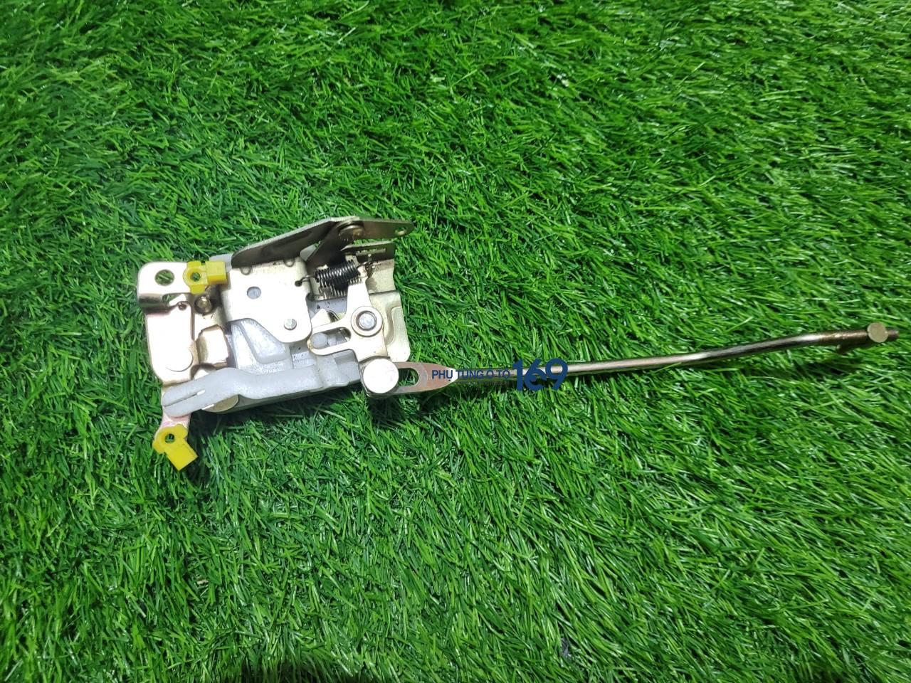 Khóa ngậm cốp hậu Pronto Khóa ngậm cốp hậu Pronto