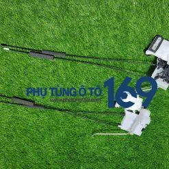 Khóa ngậm cửa sau trái Everest