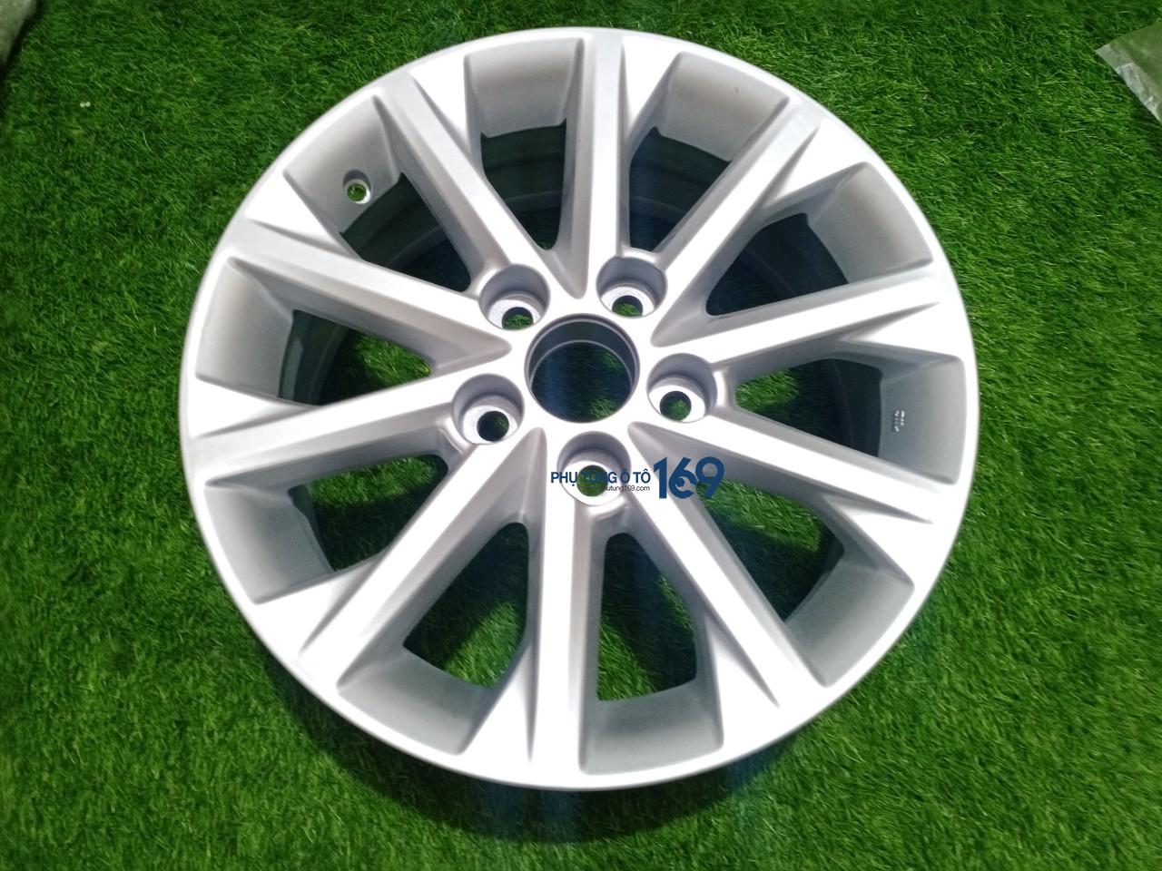 Mâm đúc Camry 2.0 Mâm đúc Camry 2.0