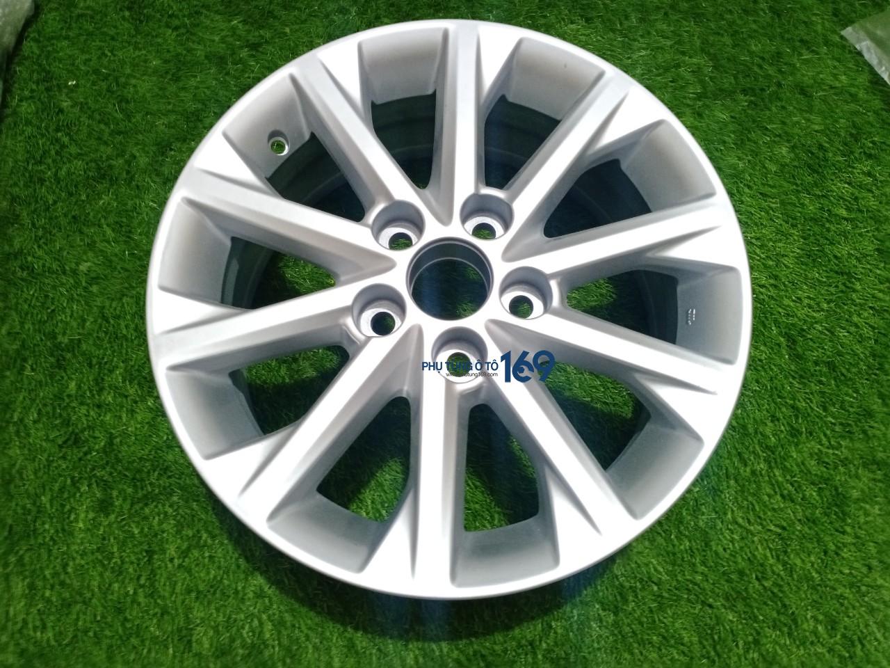 Mâm đúc Camry 2.0 Mâm đúc Camry 2.0