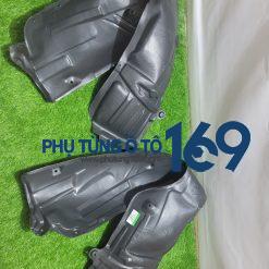 Lòng dè chắn bùn trái Camry 2.4