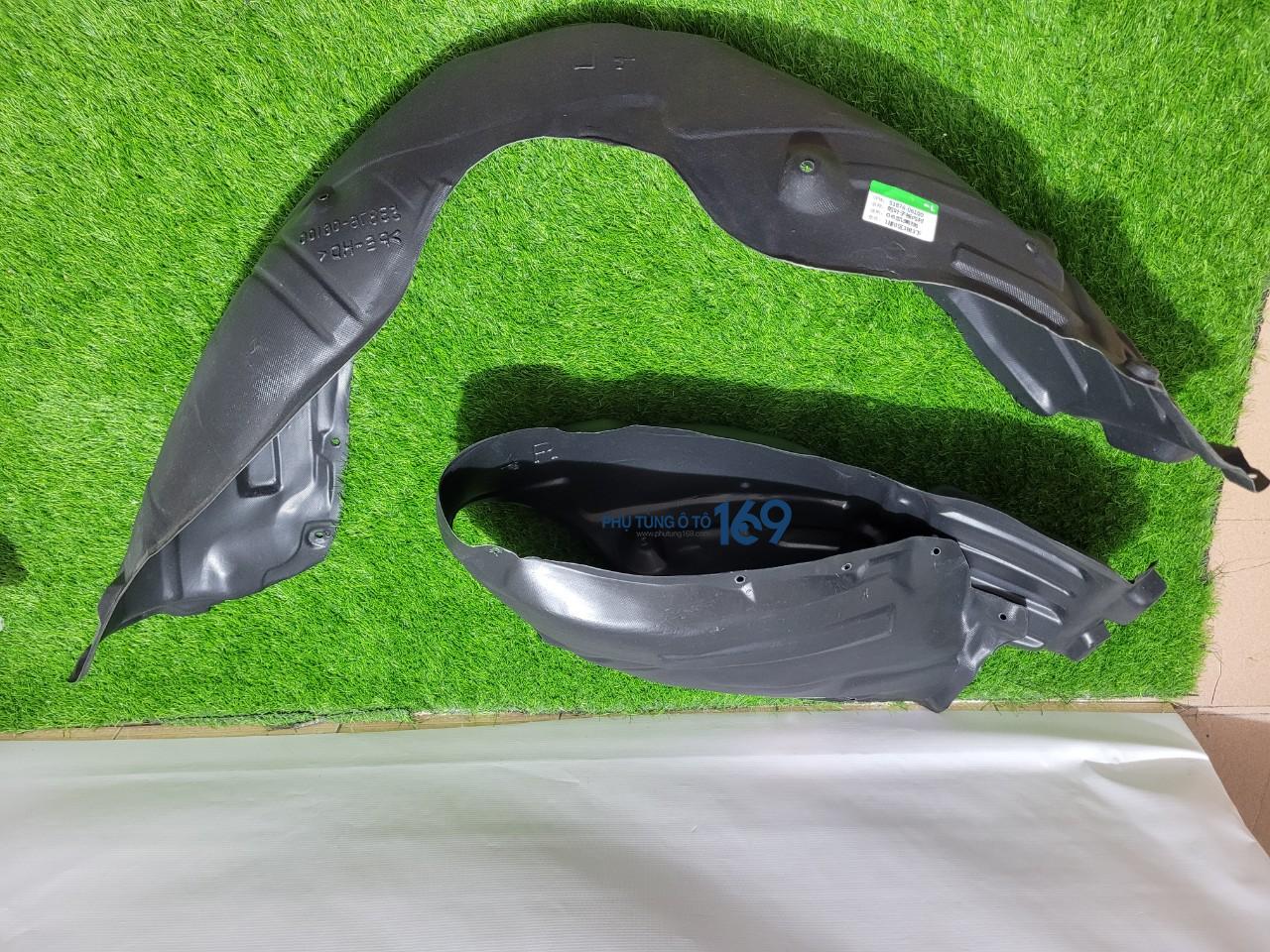 Lòng dè chắn bùn trước Camry 3.5 Lòng dè chắn bùn trước Camry 3.5