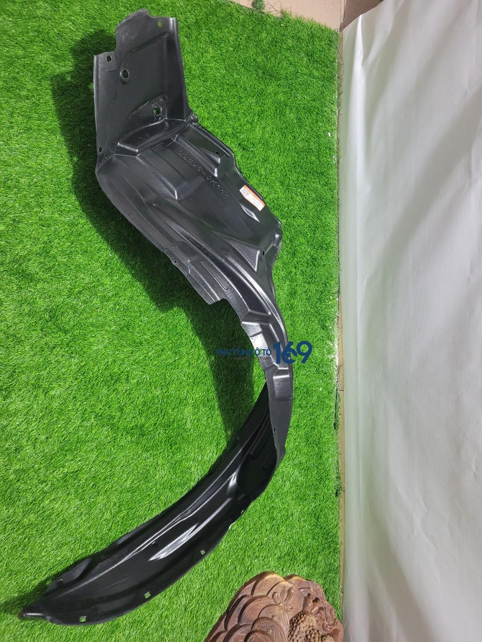 Lòng dè chắn bùn trước Fortuner Lòng dè chắn bùn trước Fortuner