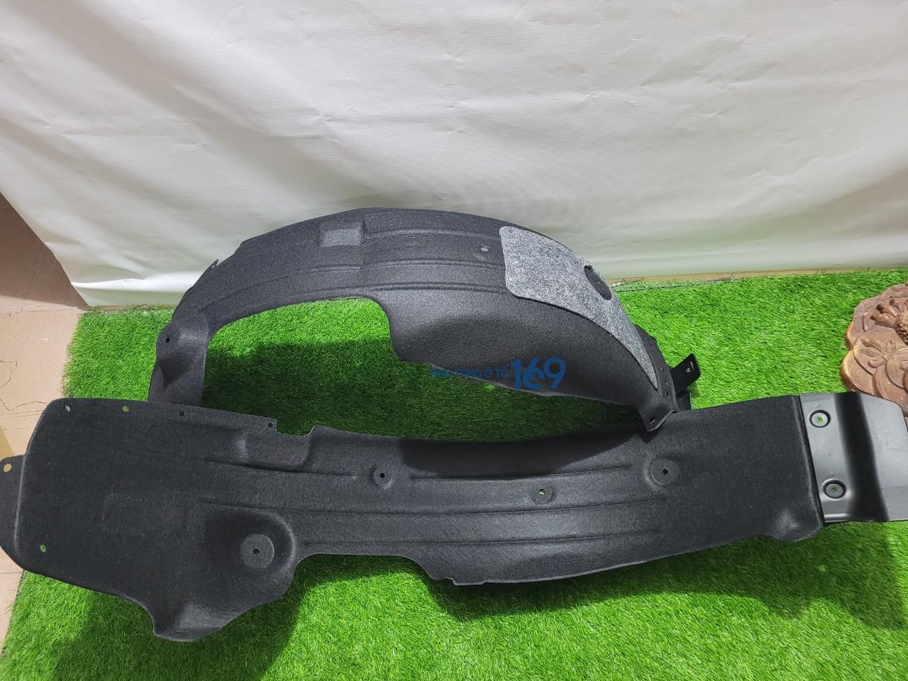 Lòng dè sau phụ Rondo Lòng dè sau phụ Rondo