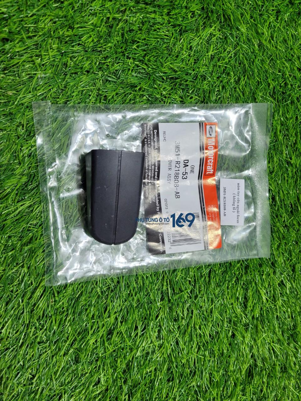 Núm tay mở ngoài Focus Núm tay mở ngoài Focus