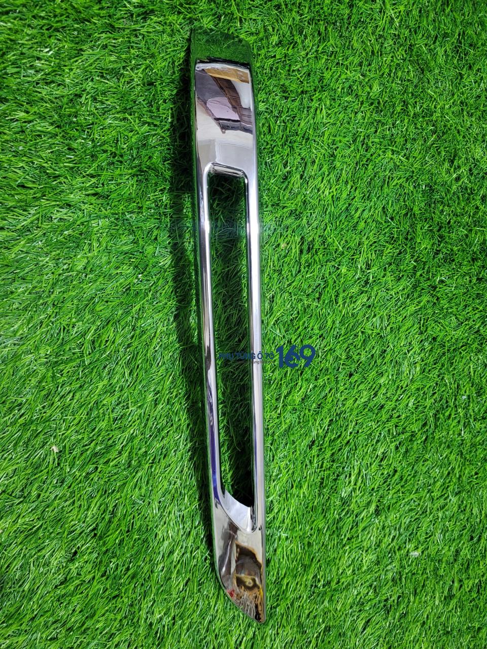 Ốp đèn gầm Mercedes GLK300 Ốp đèn gầm Mercedes GLK300