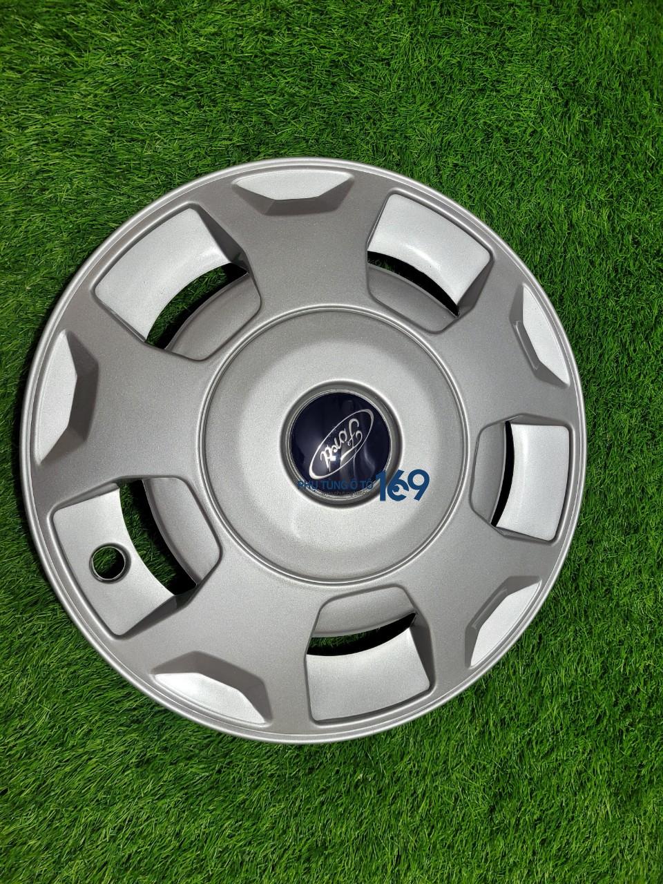 Ốp lazang Transit Ốp lazang Transit