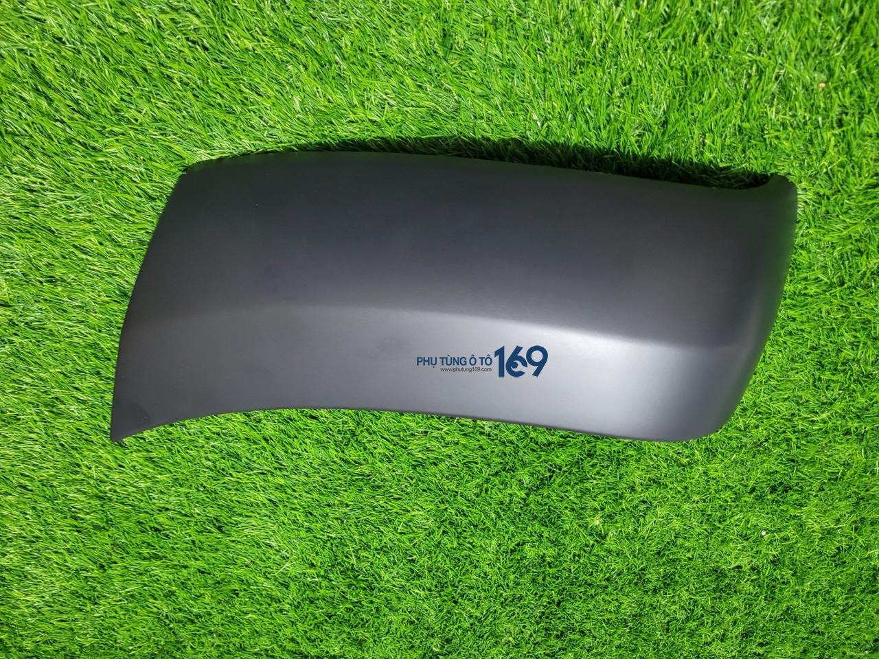 Ốp phồng cản trước phụ Everest Ốp phồng cản trước phụ Everest