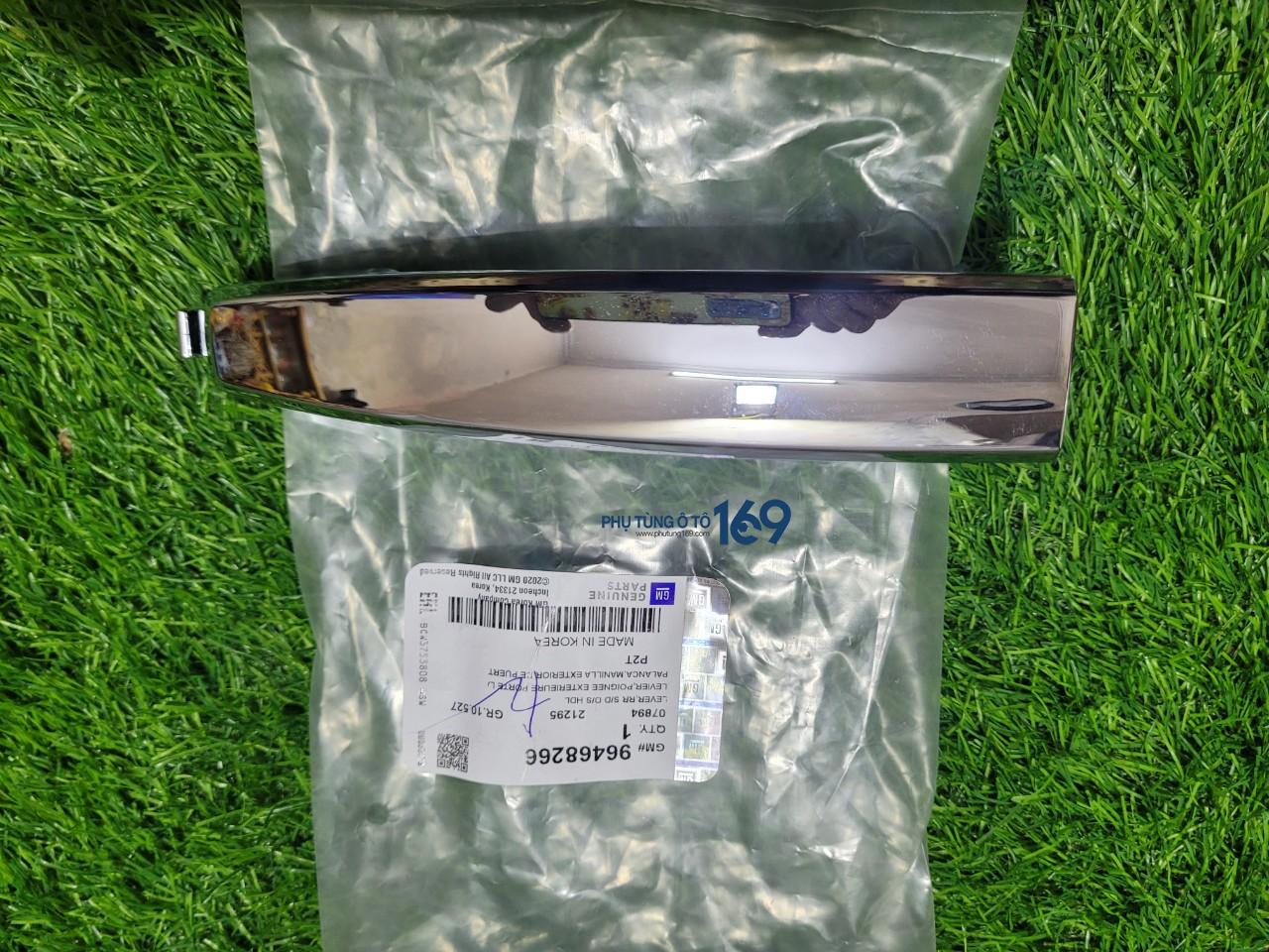 Tay mở cửa ngoài phải Captiva Tay mở cửa ngoài phải Captiva