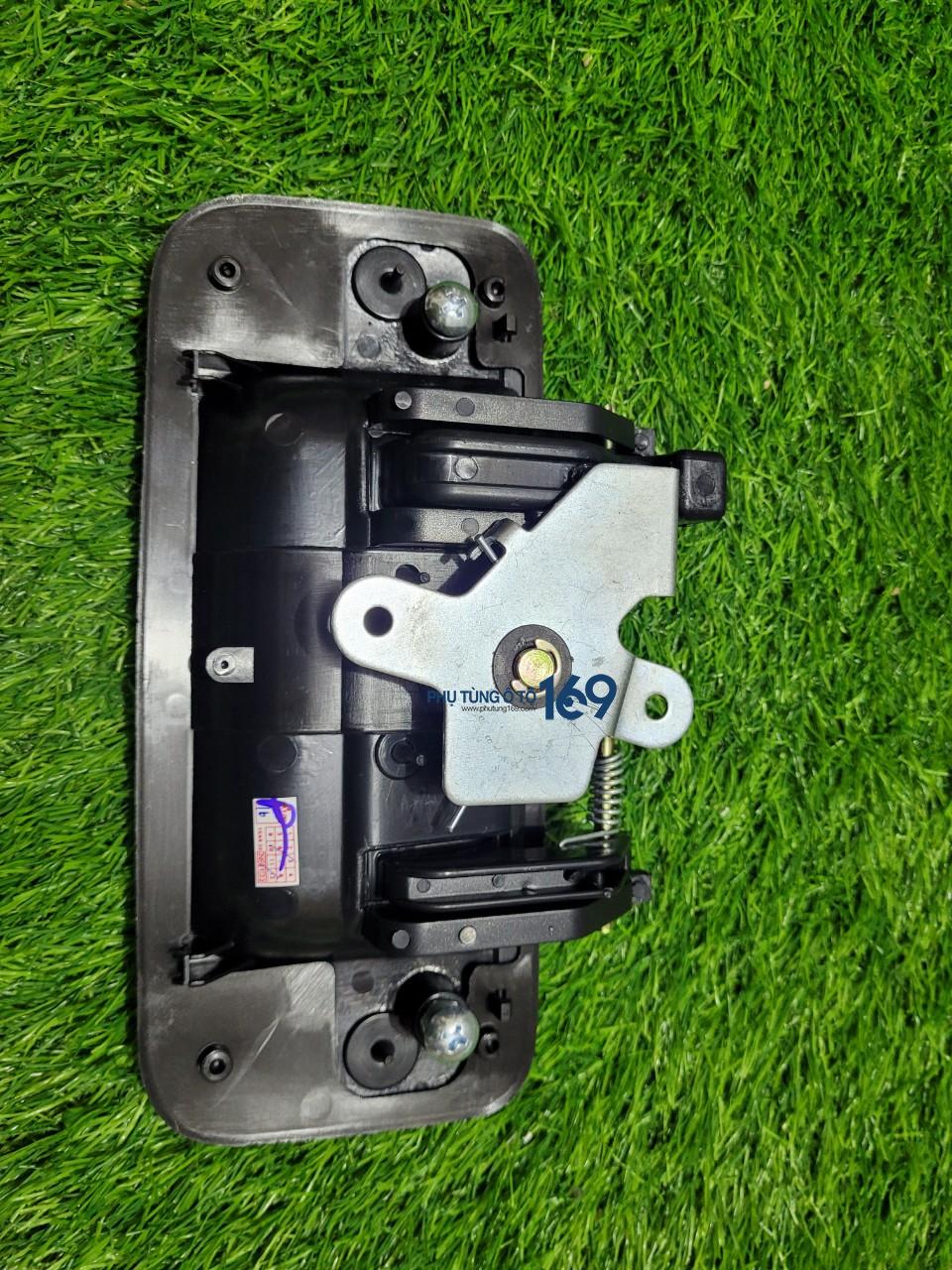 Tay mở thùng sau Ranger Tay mở thùng sau Ranger