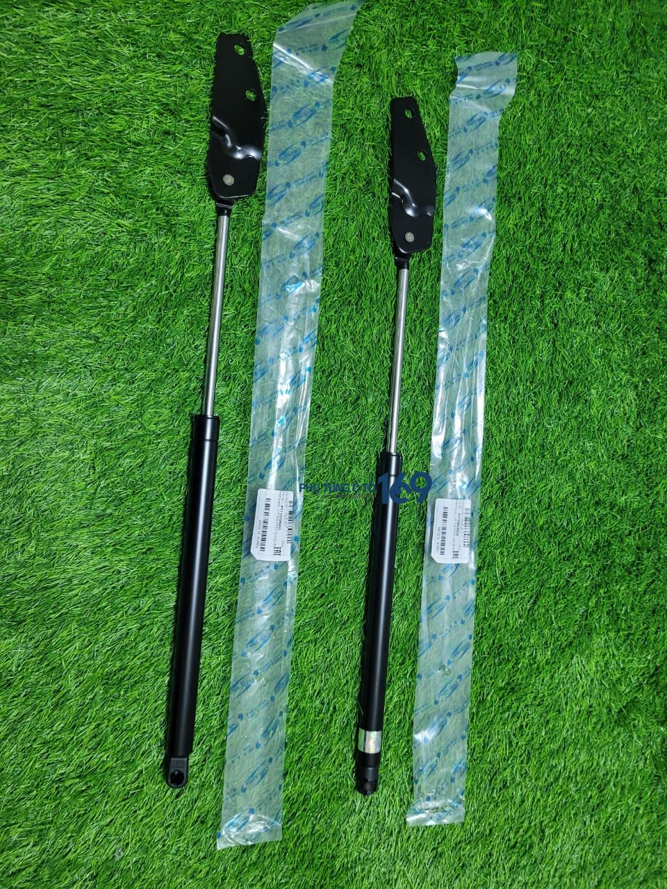 Ty chống capo Korando Ty chống capo Korando