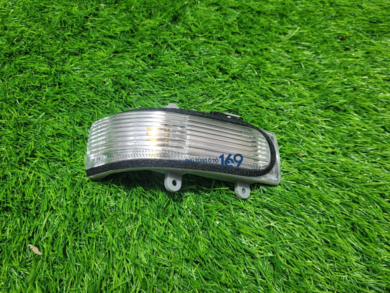 Xi nhan gương trái Camry Xi nhan gương trái Camry