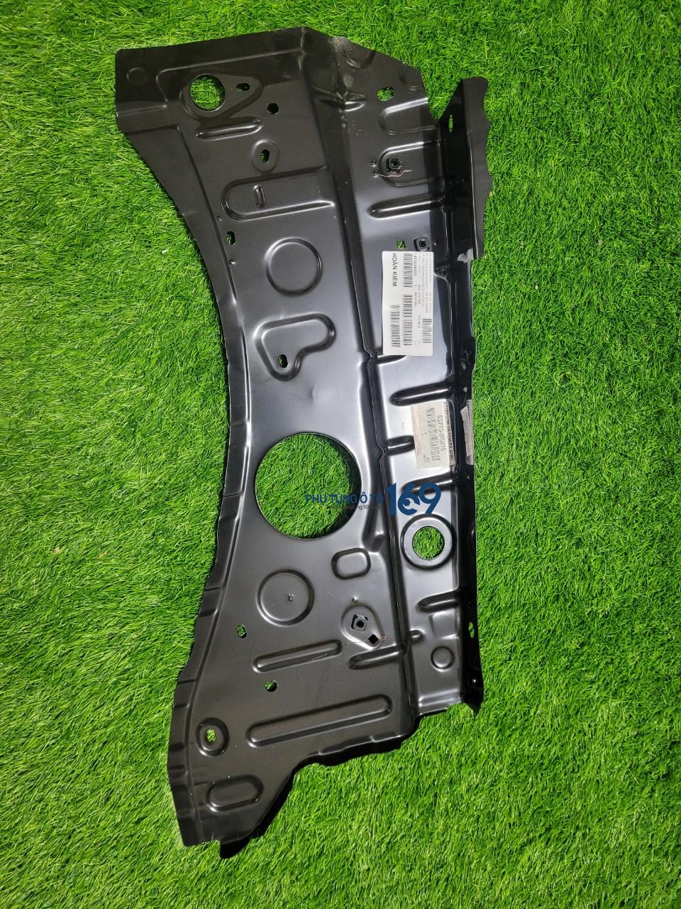 Xương tai xe trong Fortuner Xương tai xe trong Fortuner