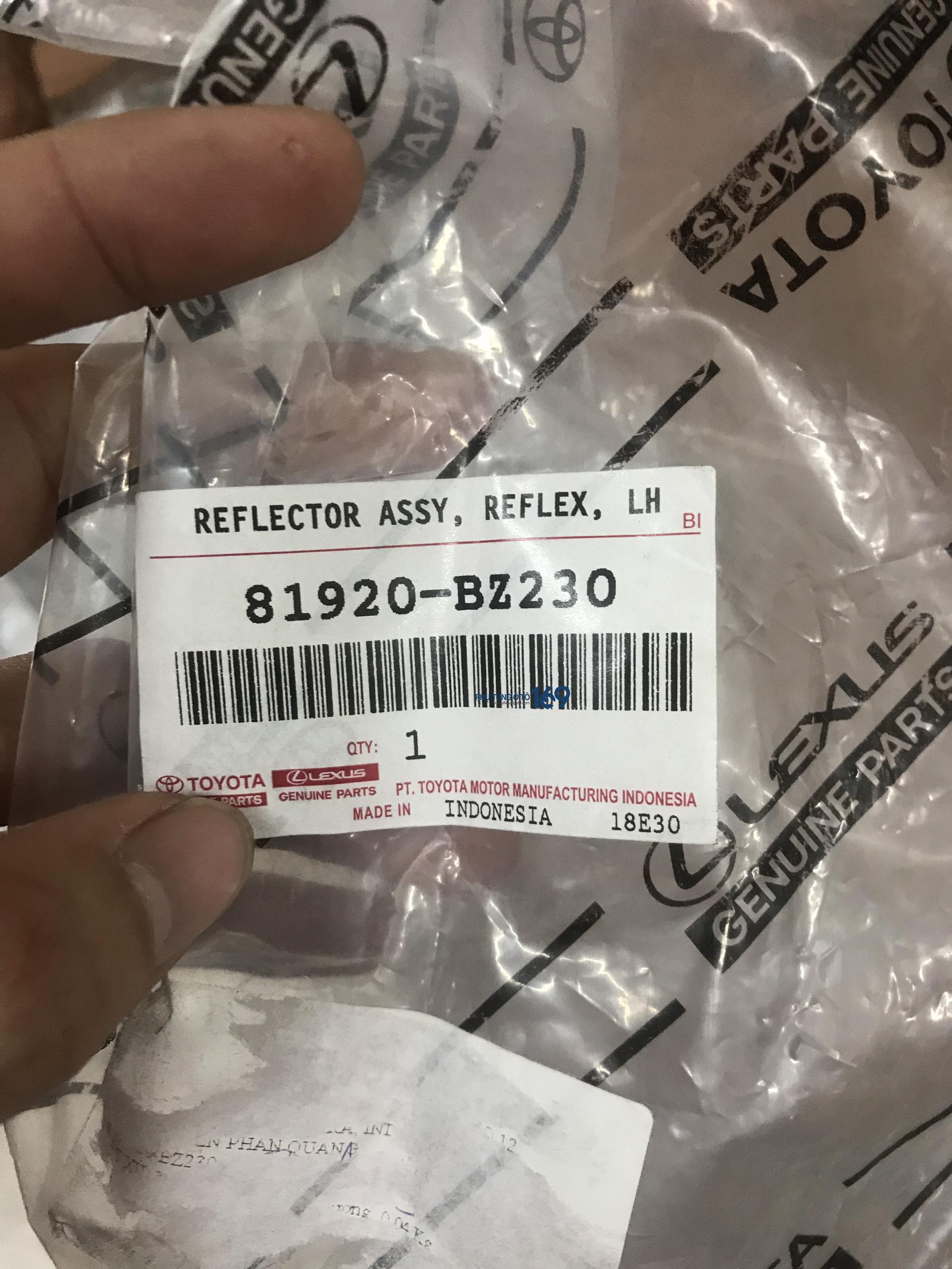 Đèn phản quang cản sau trái Rush Đèn phản quang cản sau trái Rush