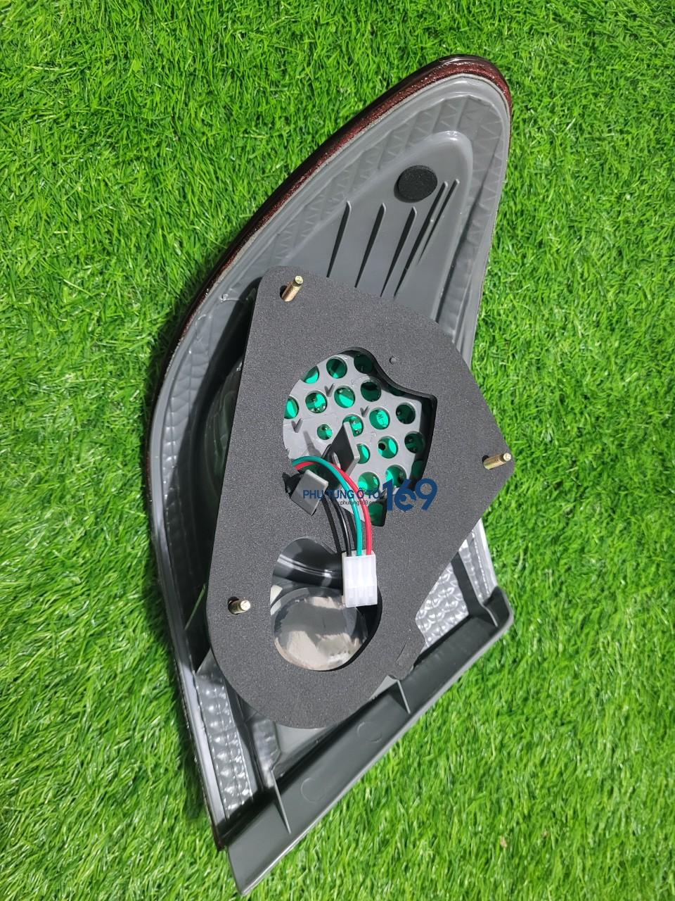 Đèn hậu miếng ngoài phụ Altis Đèn hậu miếng ngoài phụ Altis