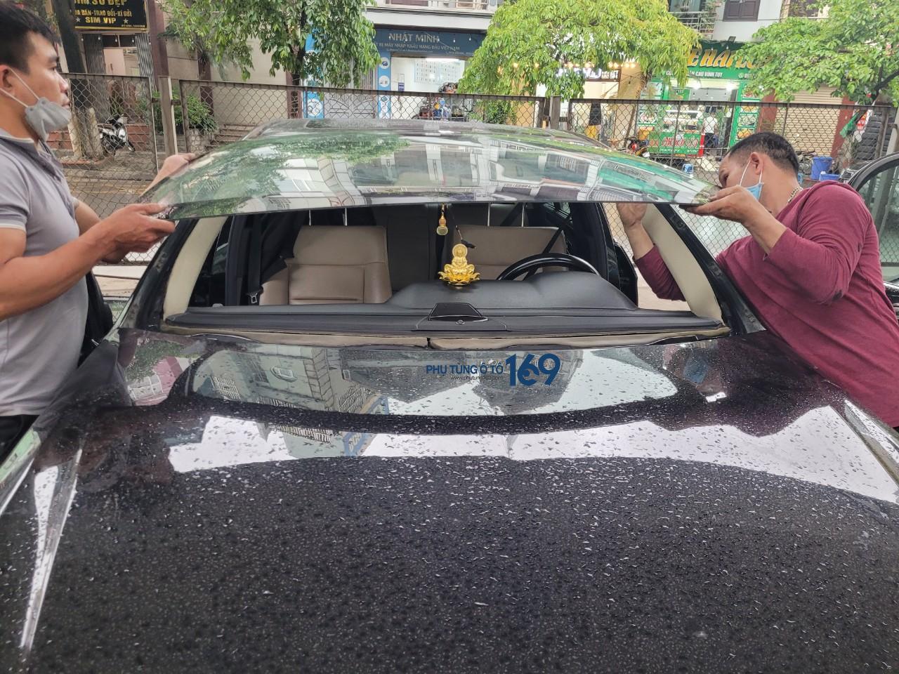 Kính chắn gió Mercedes E250 Kính chắn gió Mercedes E250