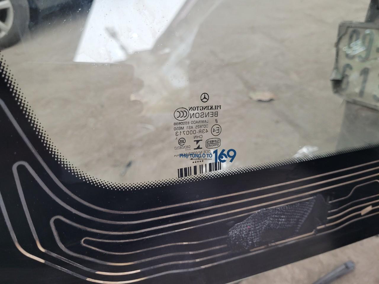 Kính chắn gió Mercedes E250 Kính chắn gió Mercedes E250