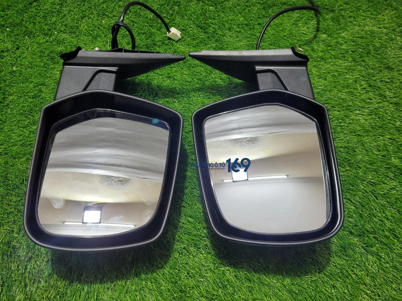 Gương chiếu hậu bên trái Everest Gương chiếu hậu bên trái Everest