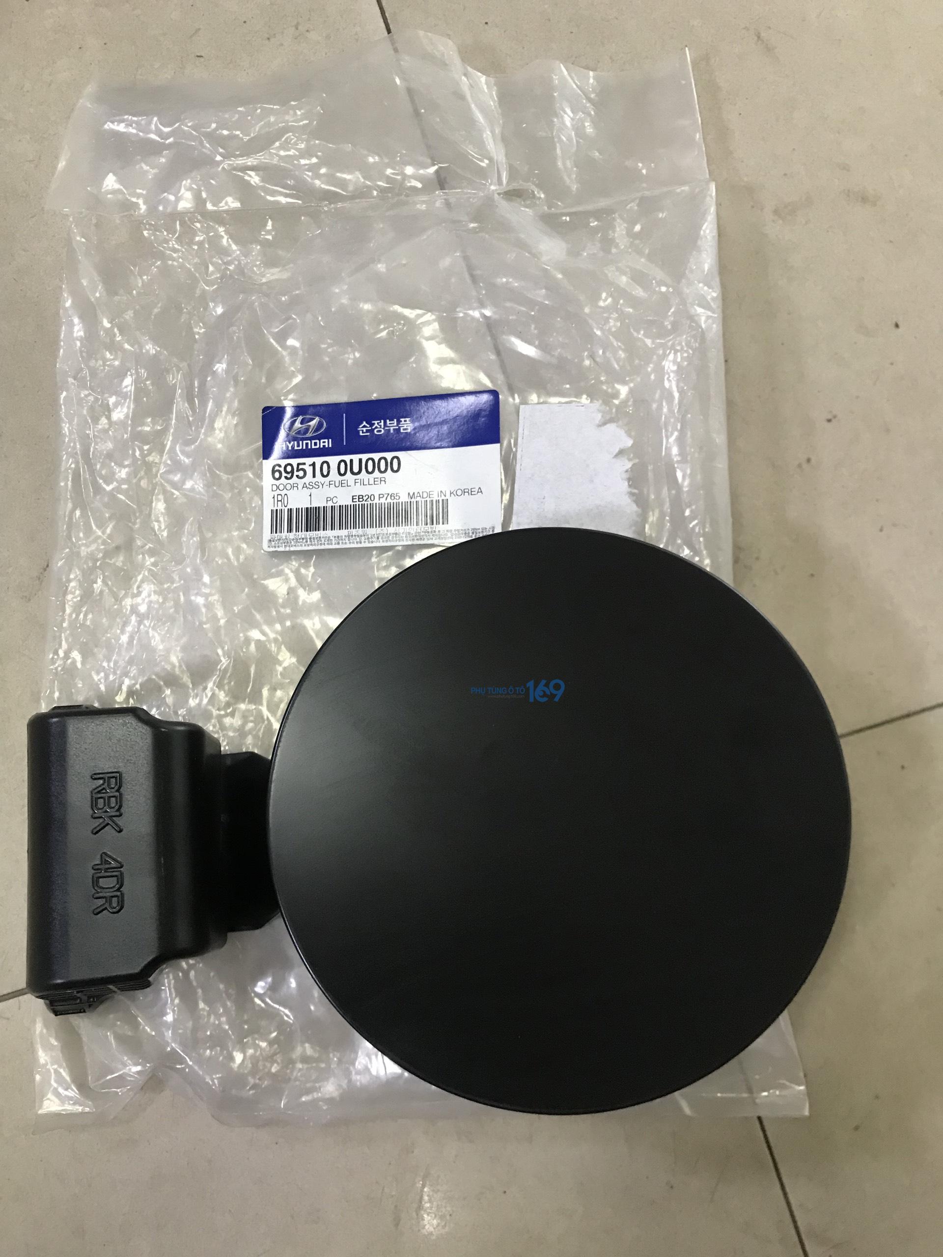 Nắp ngoài bình xăng Accent Nắp ngoài bình xăng Accent