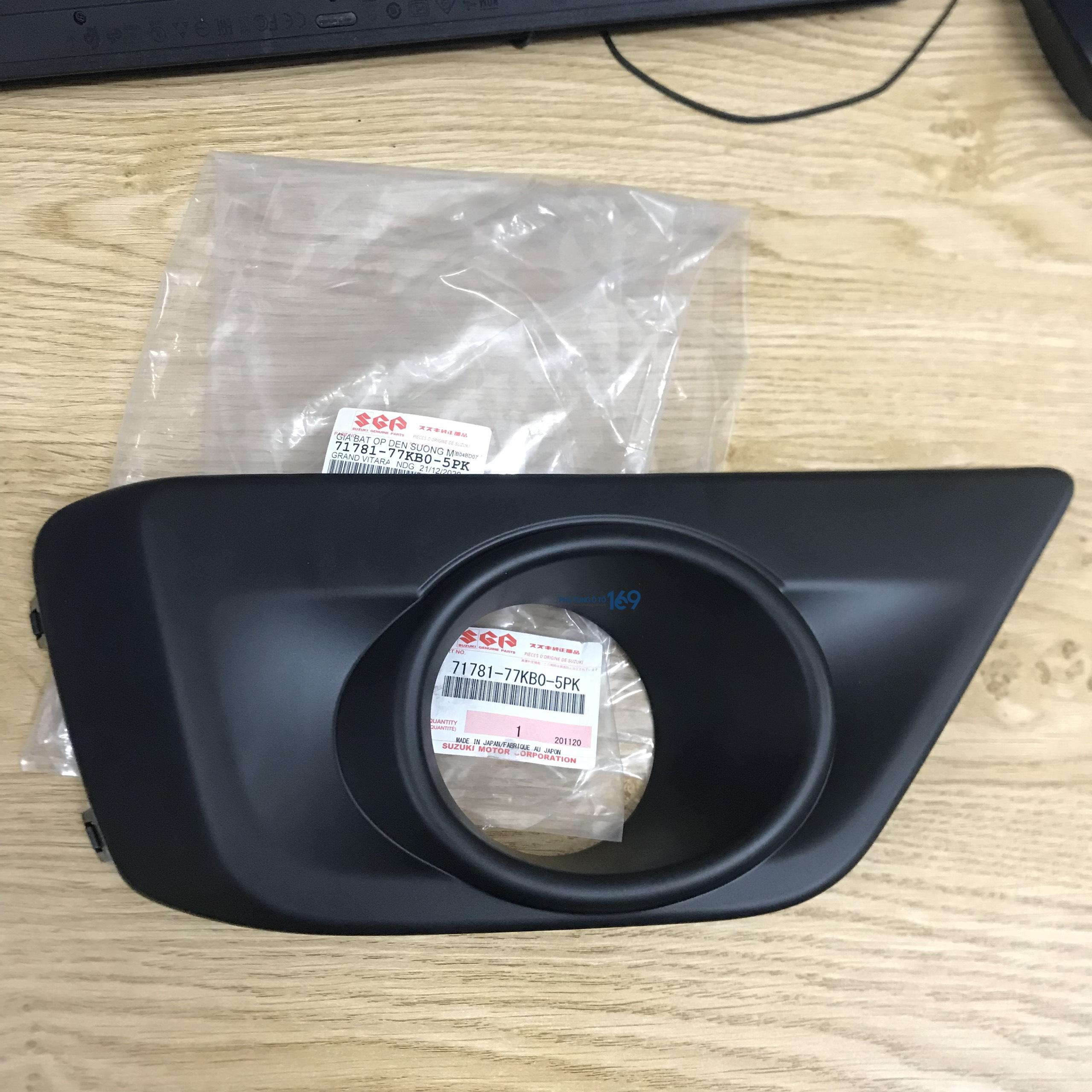 Ốp đèn gầm phụ Vitara Ốp đèn gầm phụ Vitara