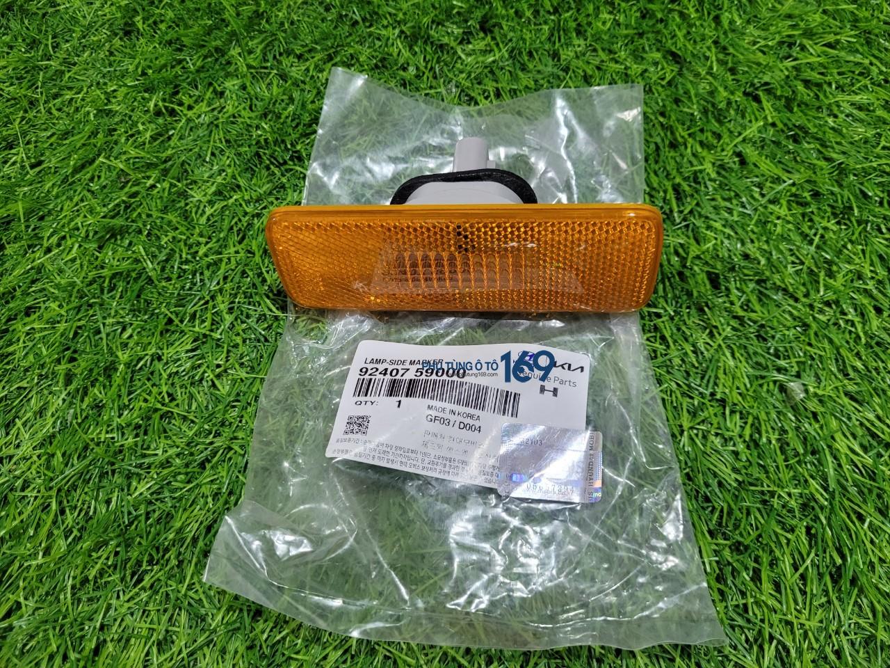 Đèn xi nhan sườn xe Solati Đèn xi nhan sườn xe Solati