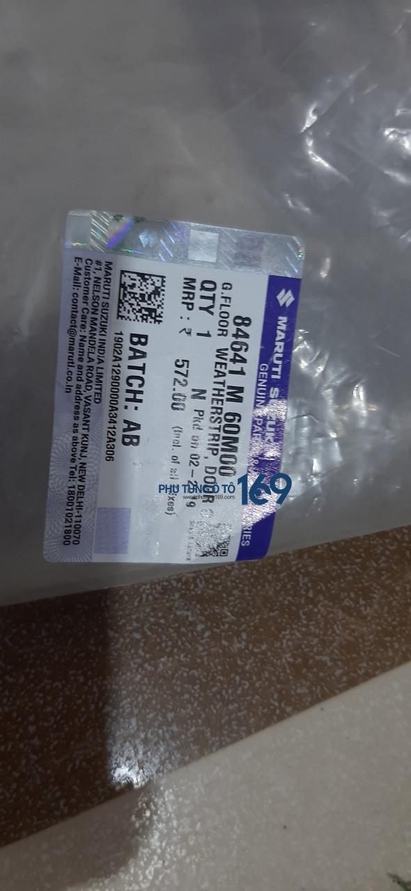 Gioăng cánh cửa sau lái Ertiga Gioăng cánh cửa sau lái Ertiga