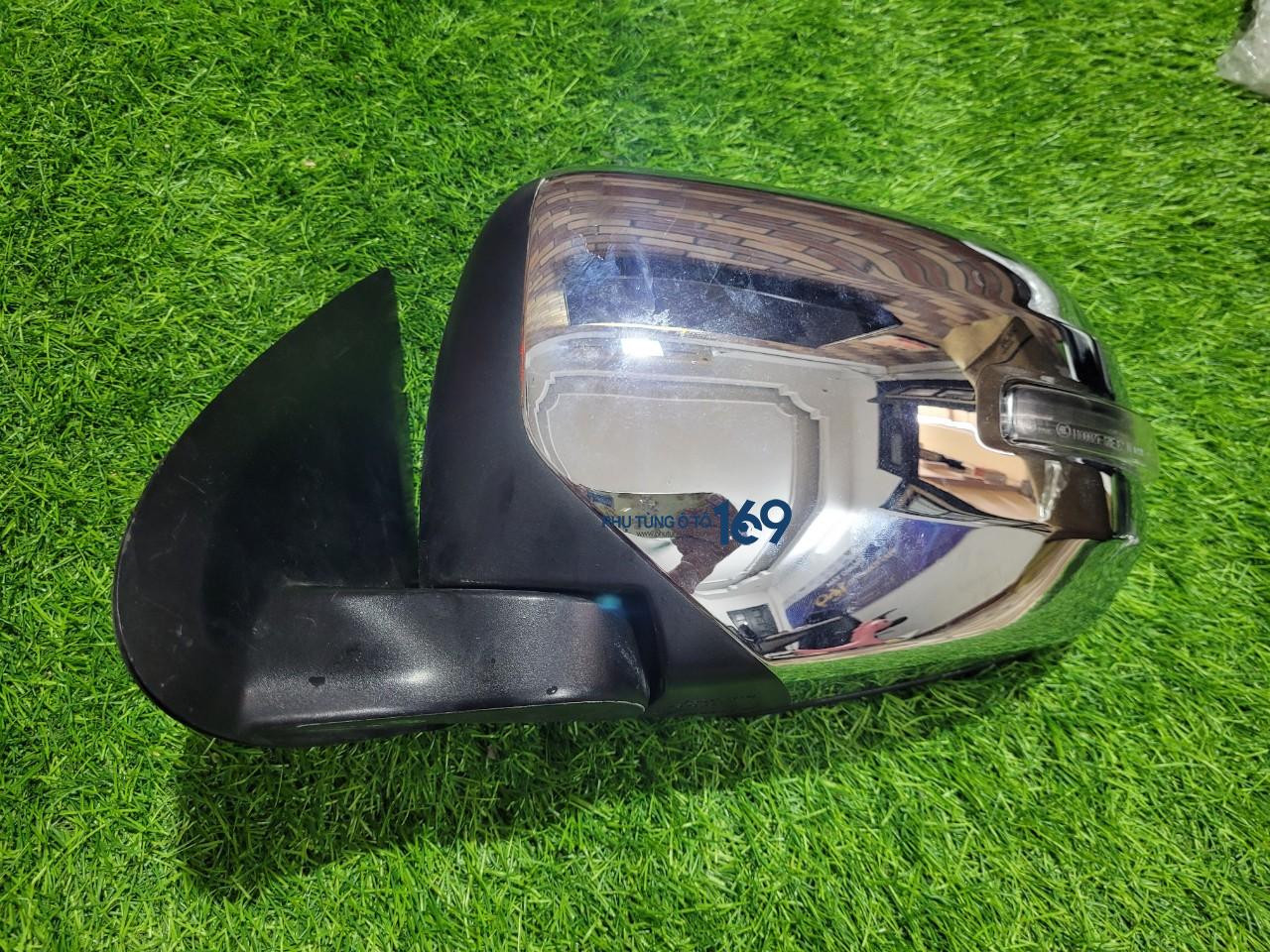 Kính chiếu hậu phụ Triton Kính chiếu hậu phụ Triton