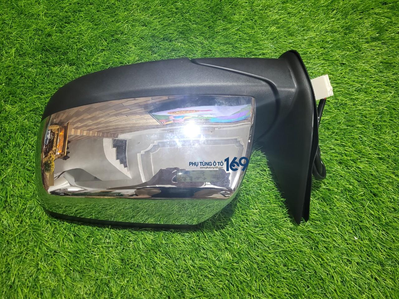 Kính chiếu hậu bên phải Everest Kính chiếu hậu bên phải Everest