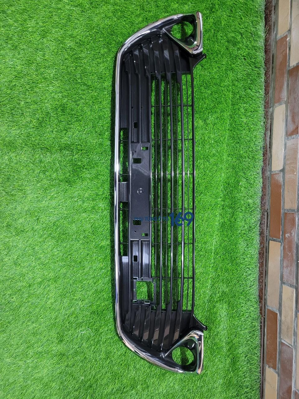 Lưới ba đờ xốc trước Camry 2.5 Lưới ba đờ xốc trước Camry 2.5