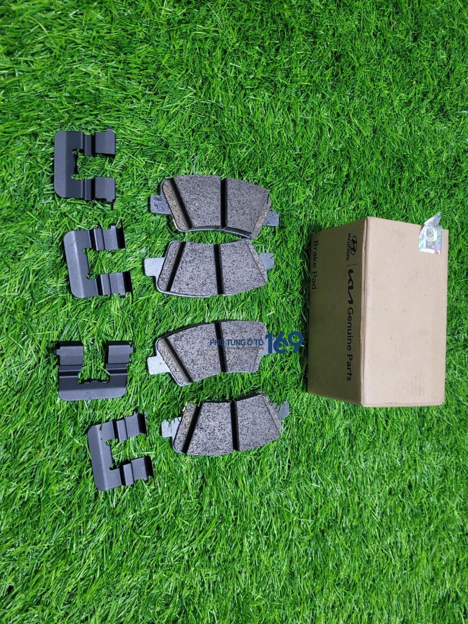 Bố thắng sau Accent Bố thắng sau Accent