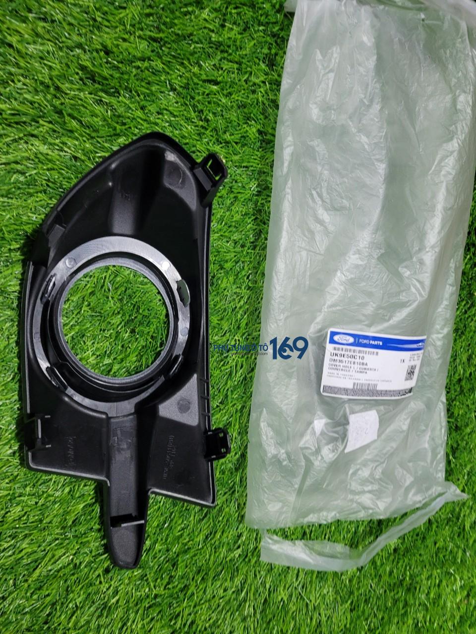 Ốp đèn gầm trái Everest Ốp đèn gầm trái Everest