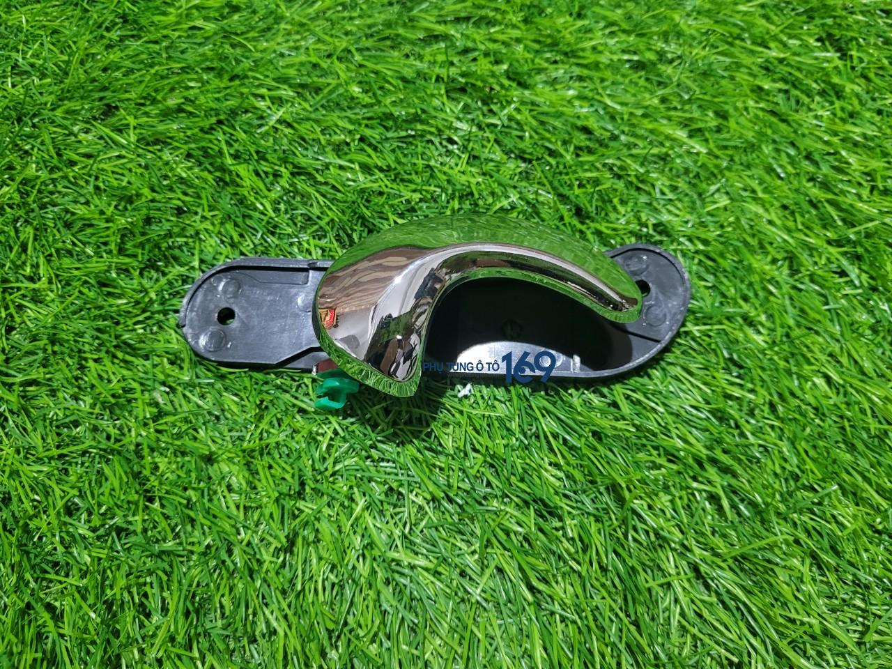 Tay mở cửa trong Lifan 320 Tay mở cửa trong Lifan 320