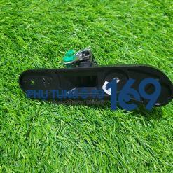 Tay mở cửa trong Lifan 320