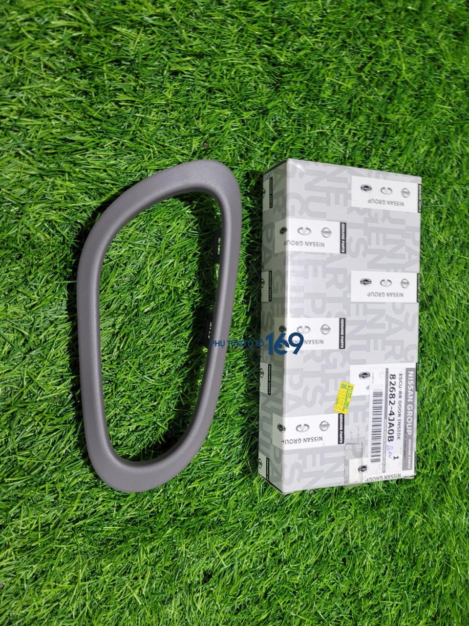 Vành tay mở cửa trong Navara Vành tay mở cửa trong Navara