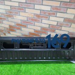 Nắp thùng sau Triton