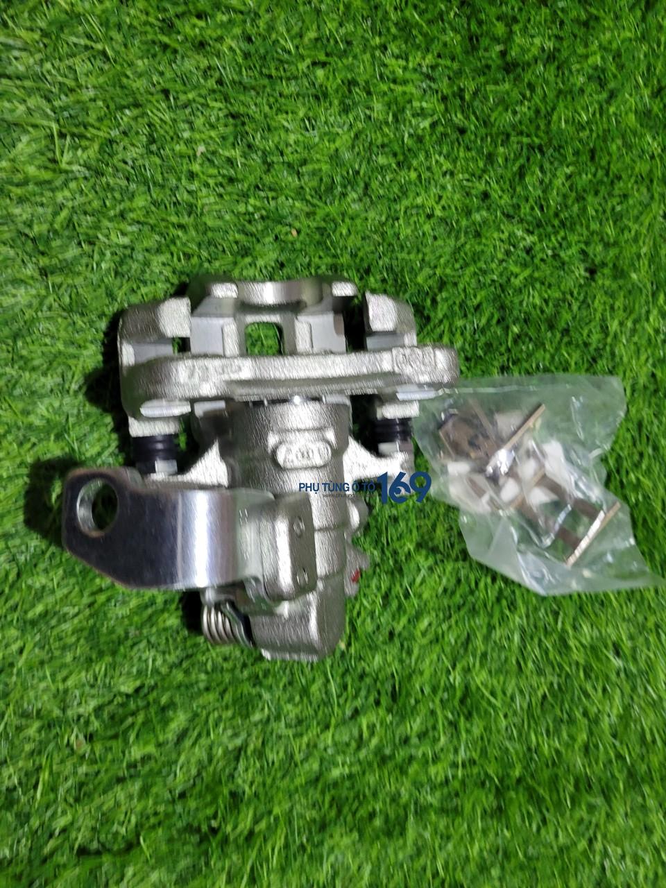 Cụm gông phanh sau phải Civic Cụm gông phanh sau phải Civic