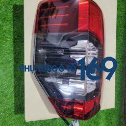 Đèn hậu phụ Mitsubishi Triton
