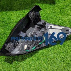 Đèn hậu ngoài phụ HRV