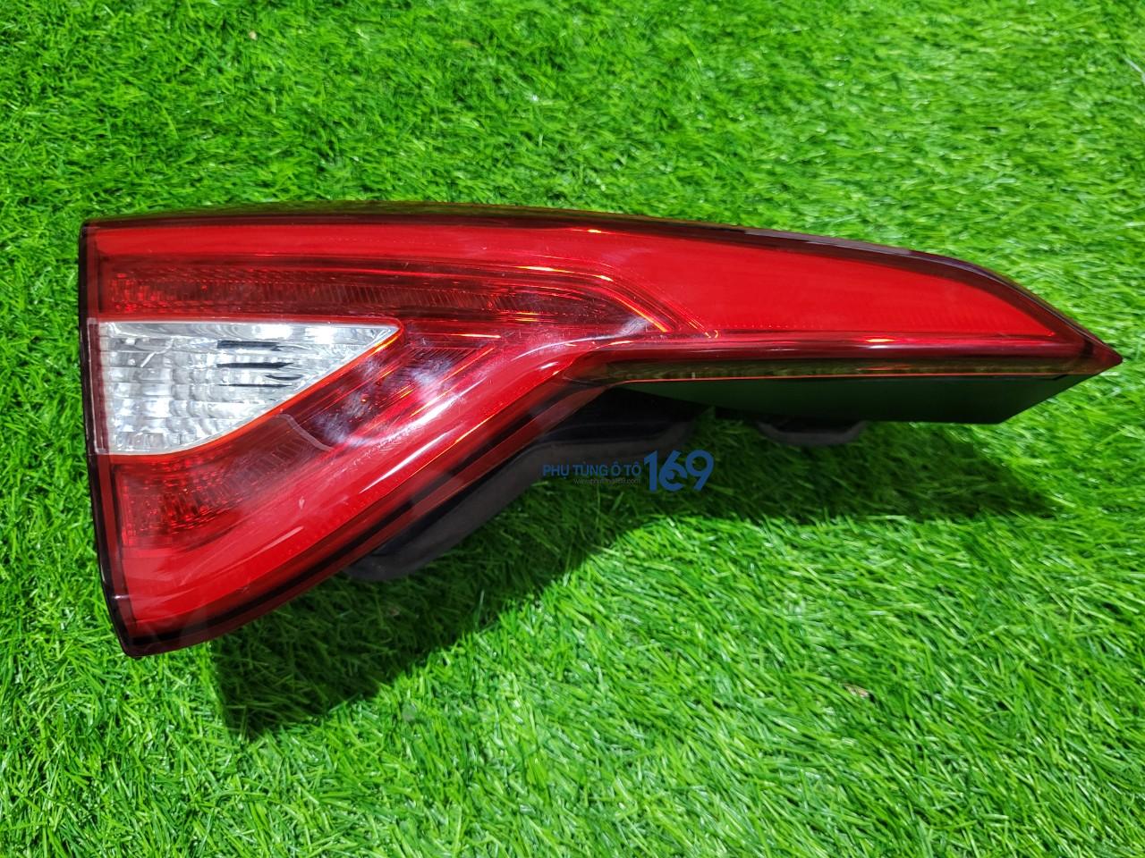 Đèn hậu trong phụ Sonata Đèn hậu trong phụ Sonata