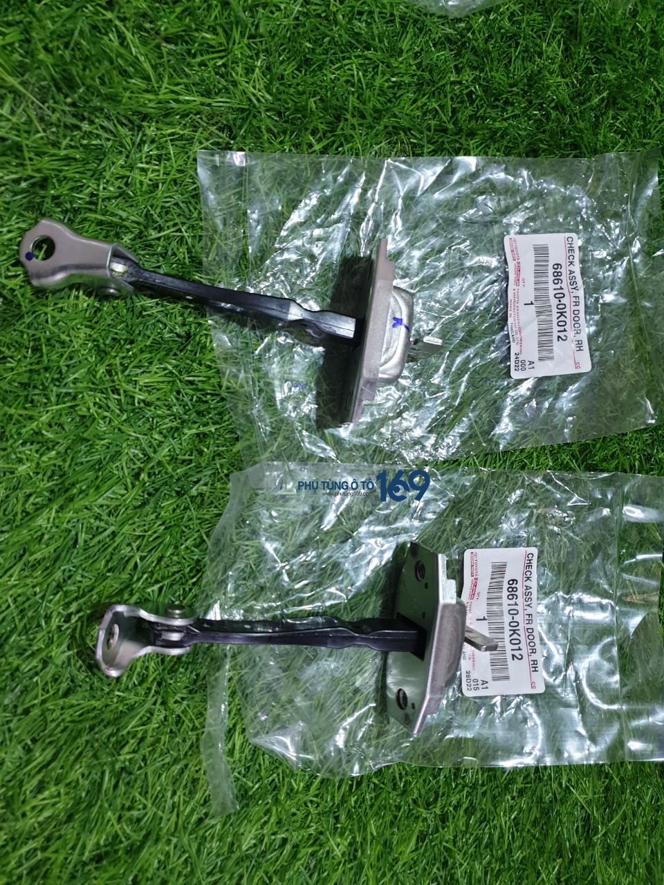 Hạn chế cửa sau phụ Fortuner Hạn chế cửa sau phụ Fortuner