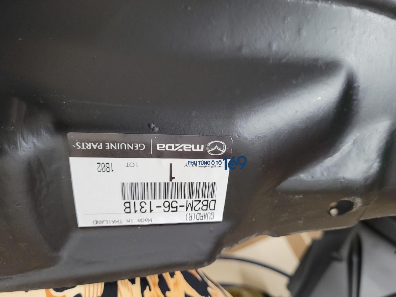 Lòng dè chắn bùn Mazda 2a