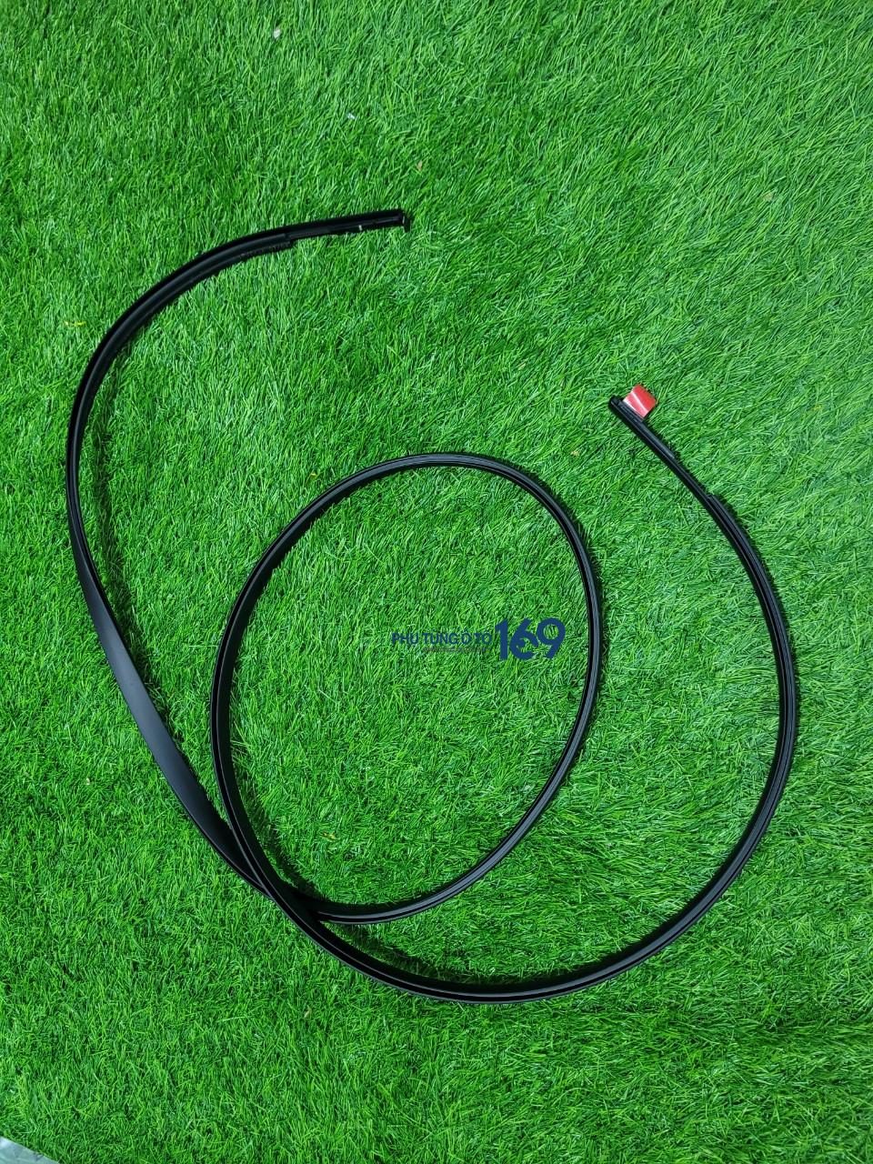 Nẹp nóc bên phụ Innova Nẹp nóc bên phụ Innova