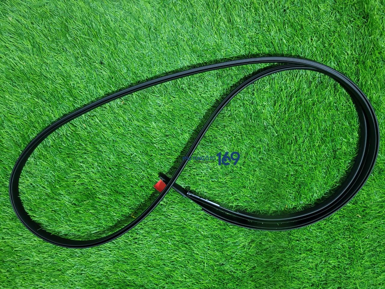 Nẹp nóc bên phụ Innova Nẹp nóc bên phụ Innova