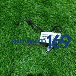 Ống dẫn dầu vào bi tê Captiva