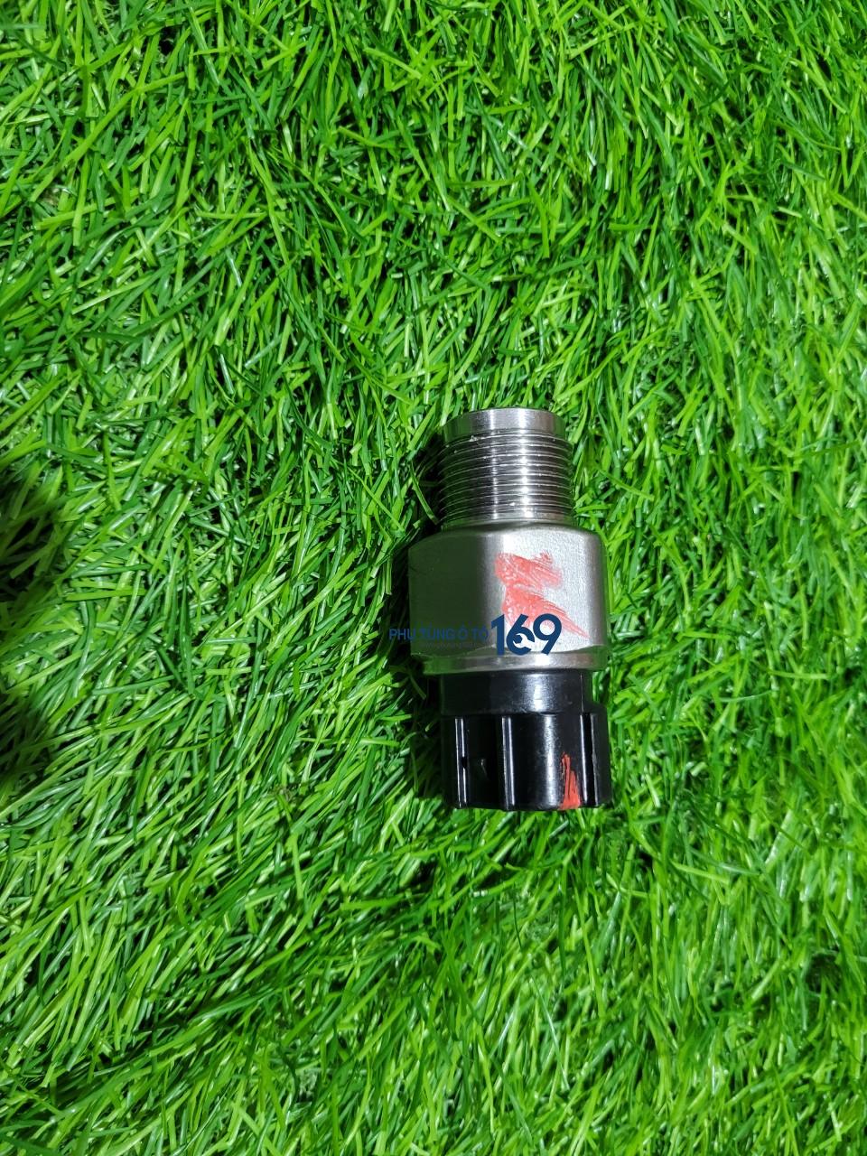 Van áp suất nhiên liệu Hilux Van áp suất nhiên liệu Hilux