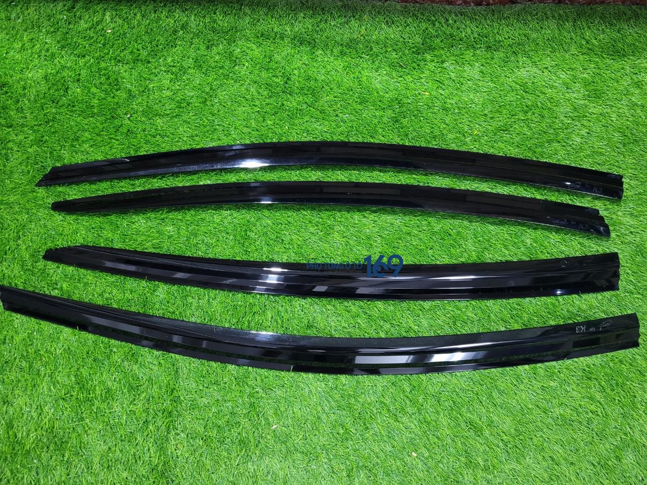 Vè che mưa Kia K3 Vè che mưa Kia K3